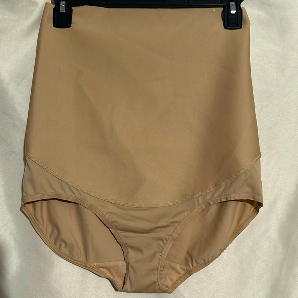 Cacique shape wear